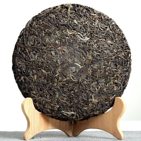 2024 Meiziqing Raw Pu-erh Tea Cake – 357g Sheng Pu-erh from Yunnan Spring Harvest